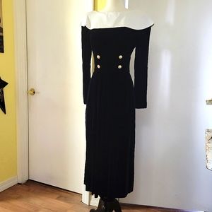 Talbots Black Velvet White Collar Pilgrim Style Wide Leg Crop Jumpsuit size 4